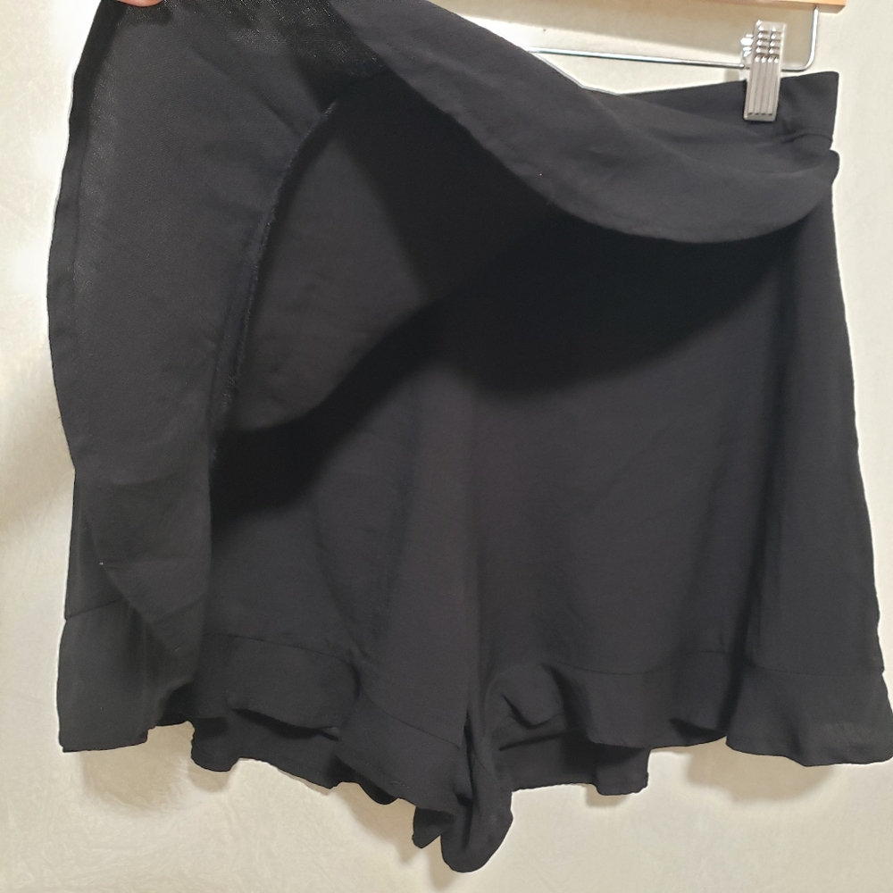 Altar'd State Quinn Black Ruffle Skort - Picture 11 of 14